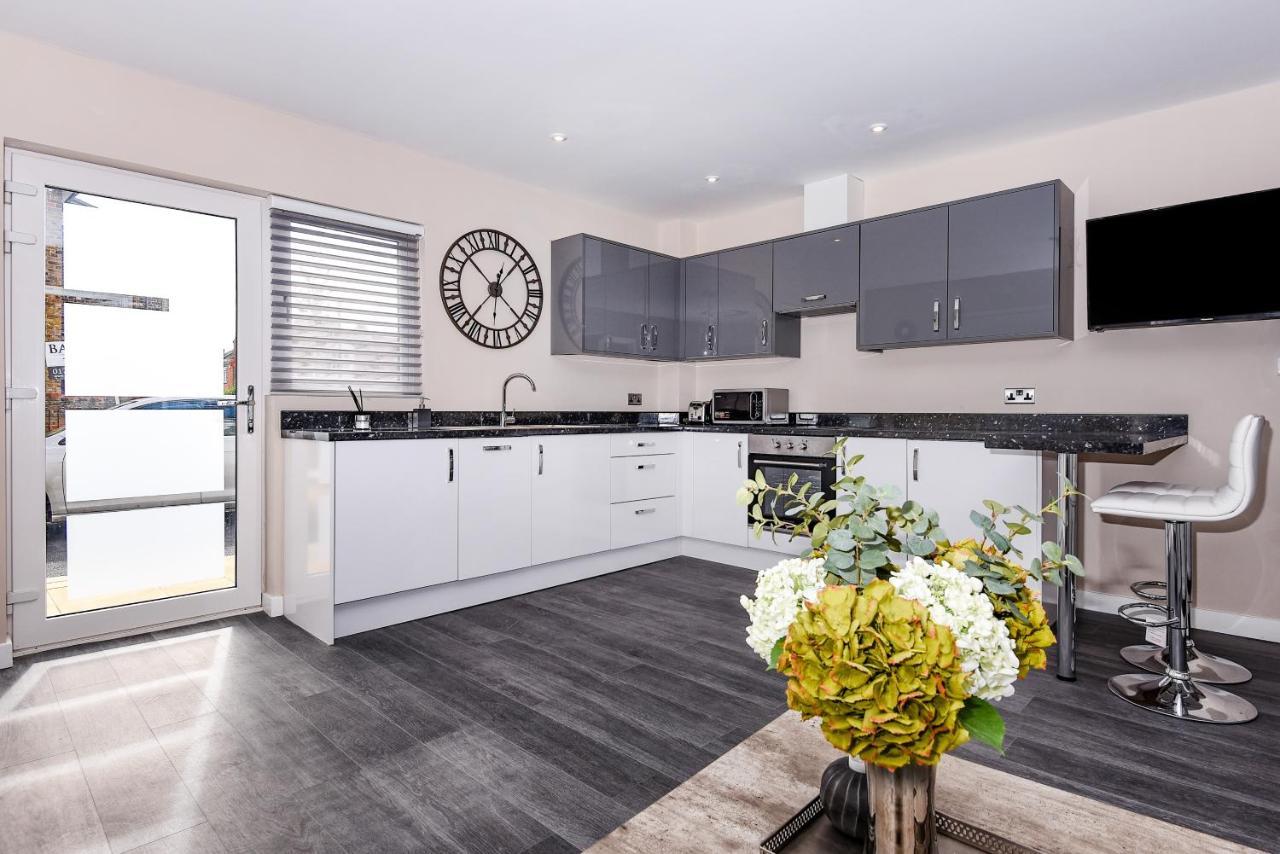 Apartamento Magna House Egham Exterior foto