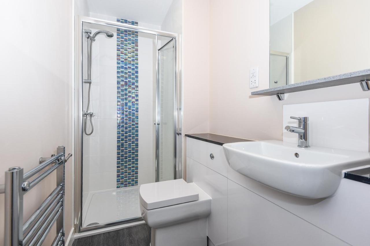 Apartamento Magna House Egham Exterior foto
