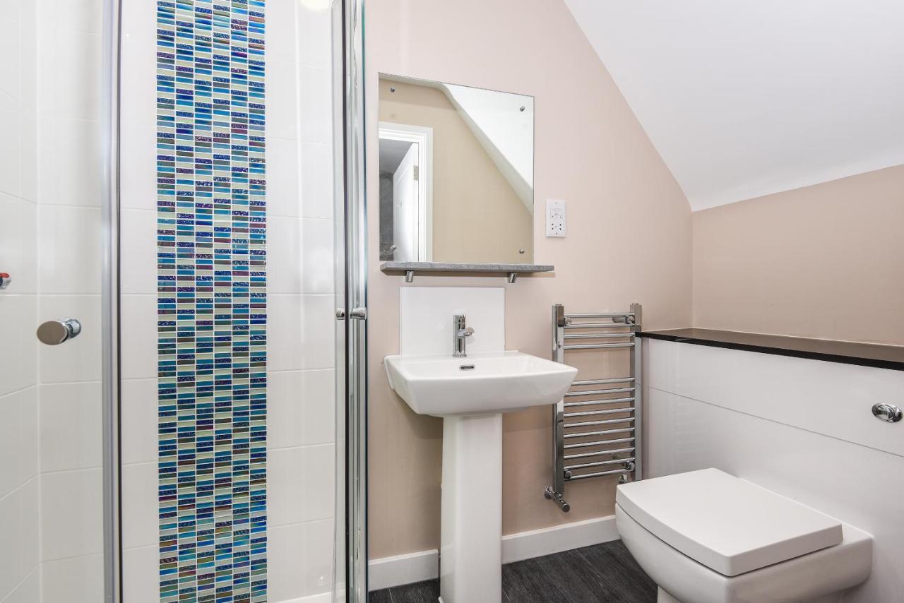 Apartamento Magna House Egham Exterior foto